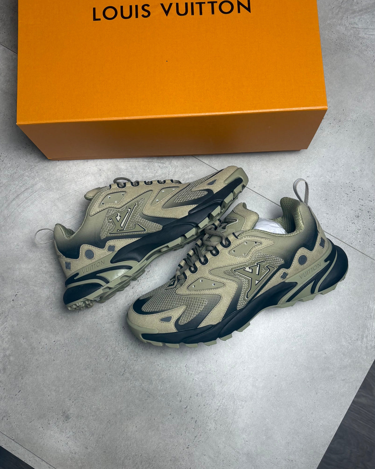 LVE RUNNER - FOREST GREEN