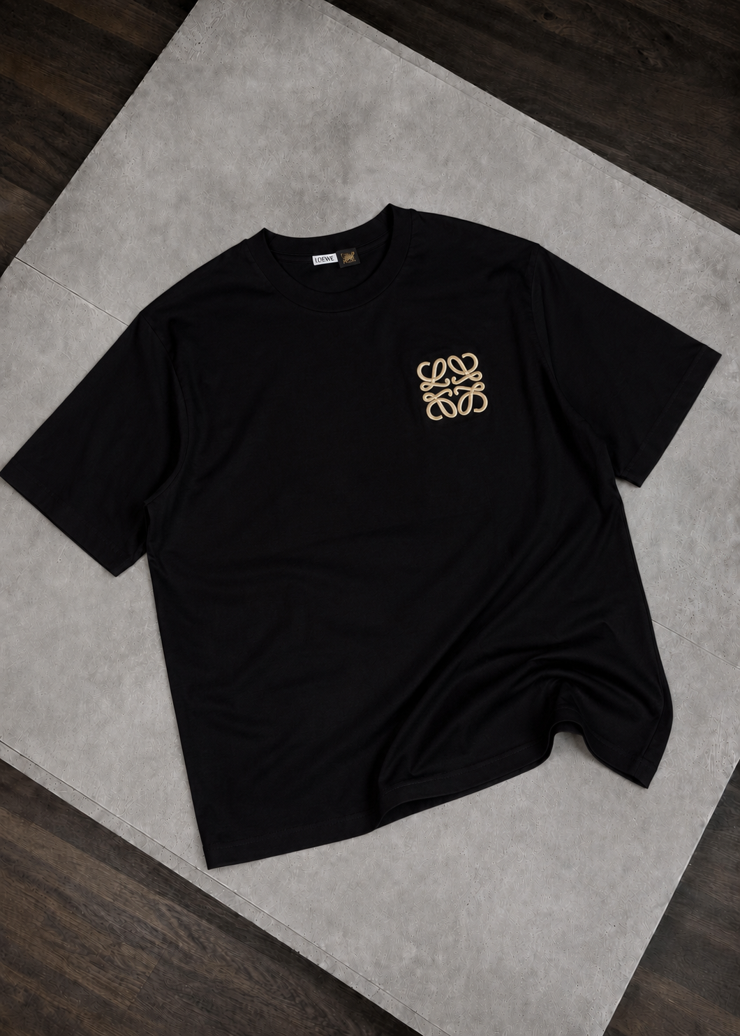 LWVE TEE - BLACK