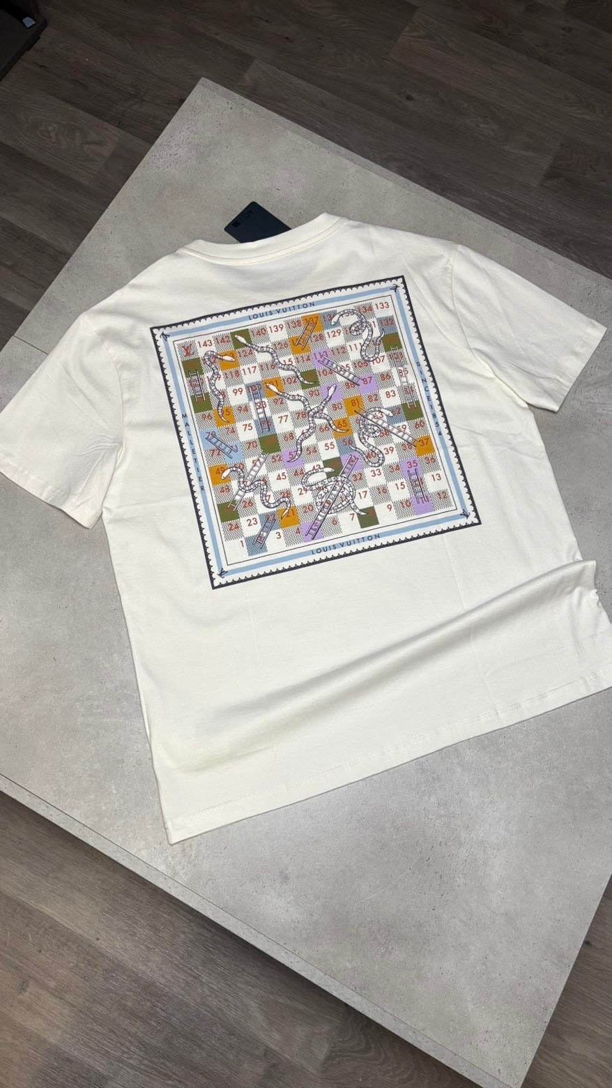 LVE TEE - WHITE