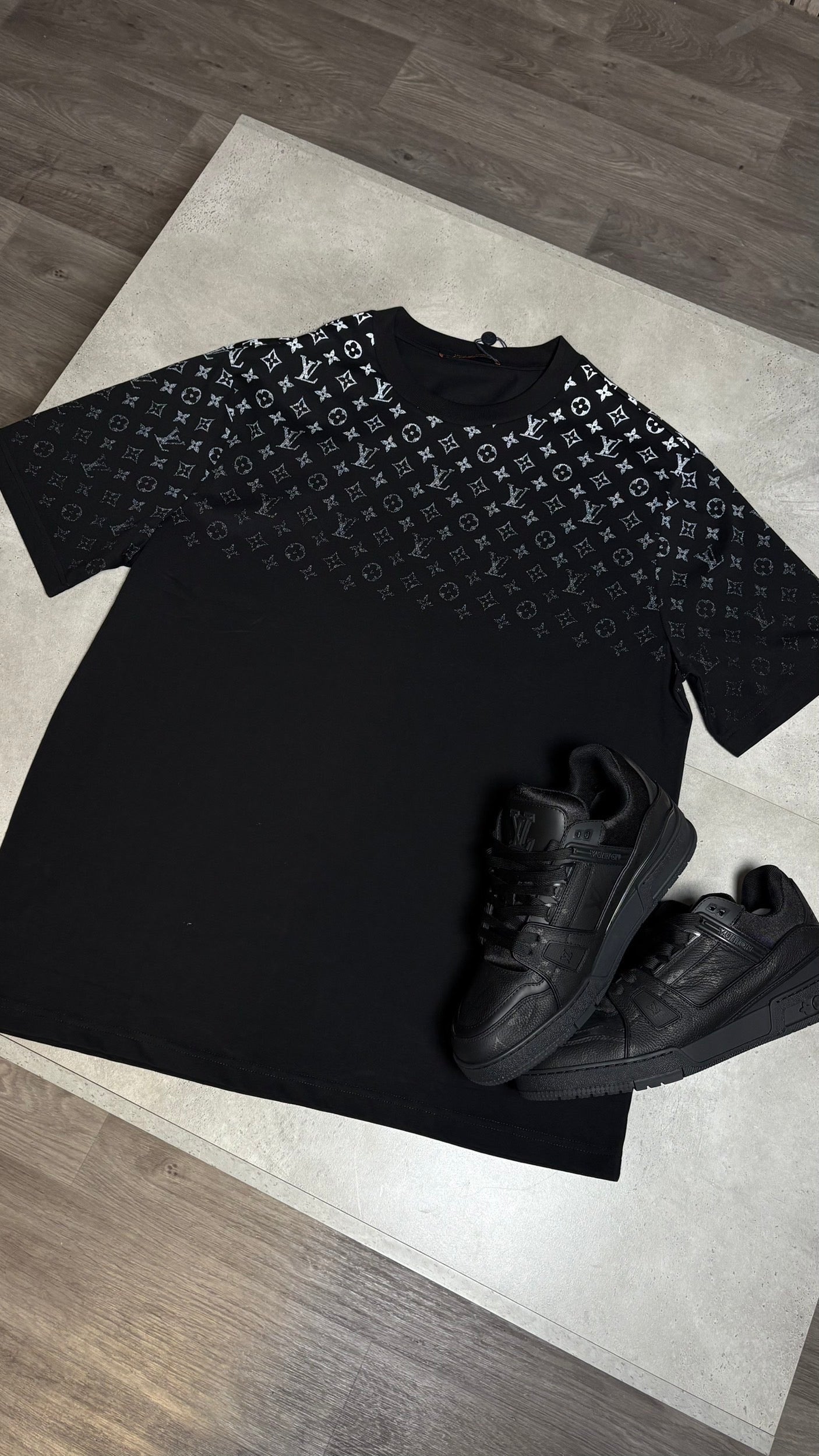 LVE TSHIRT