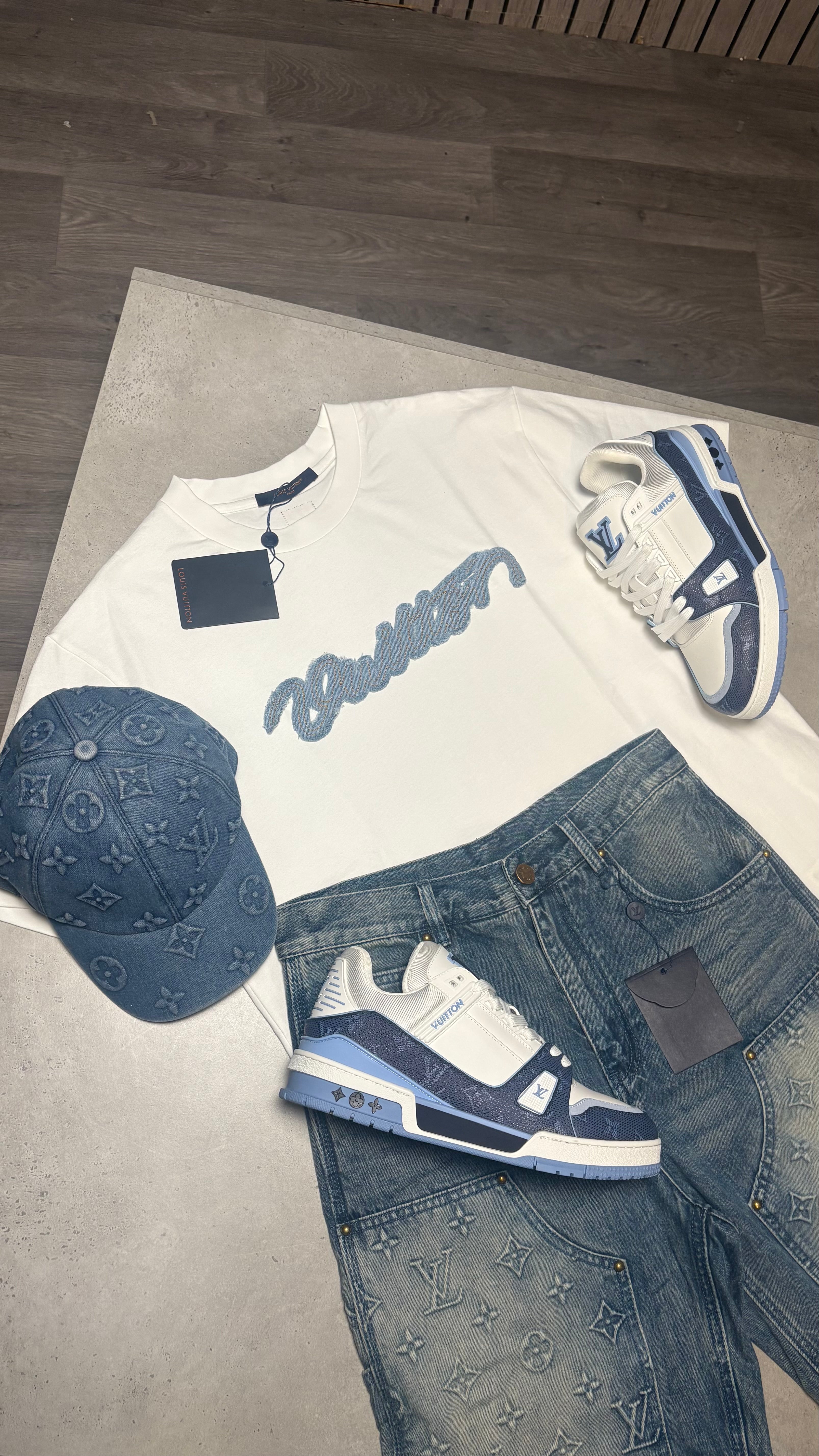 LVE TEE - BLUE WOVEN
