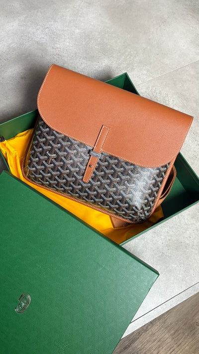 GY MESSENGER BAG - BROWN