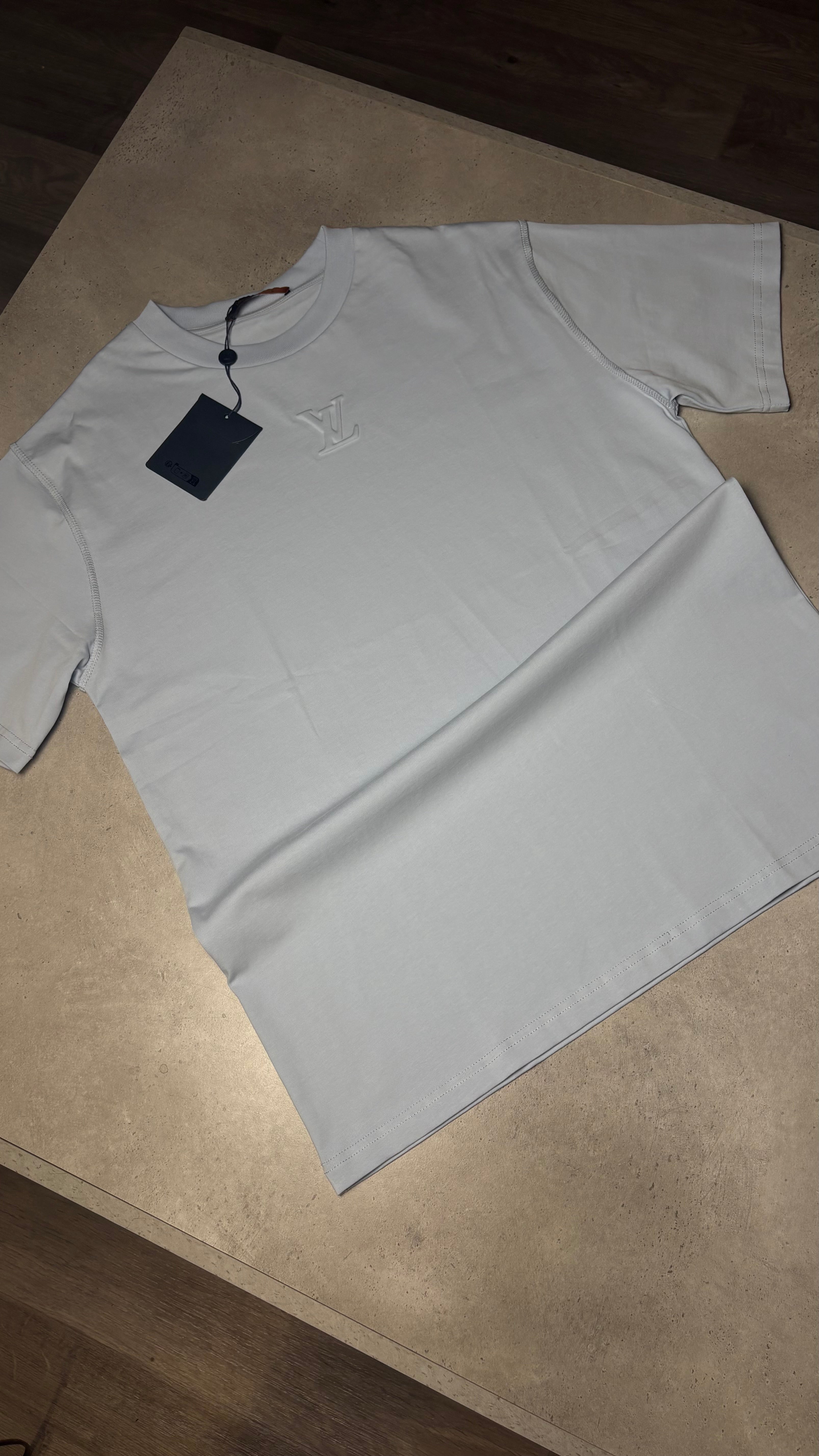 LVE TEE - BABY BLUE