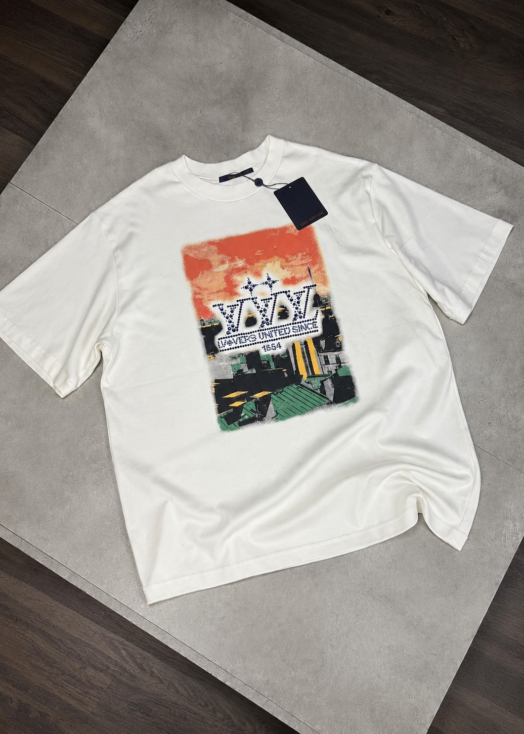 LVE LOVERS TEE - WHITE