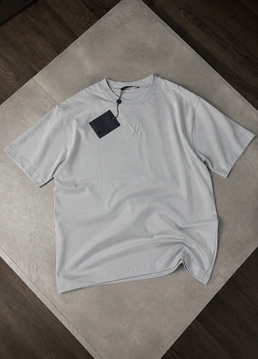 LVE TEE - BABY BLUE