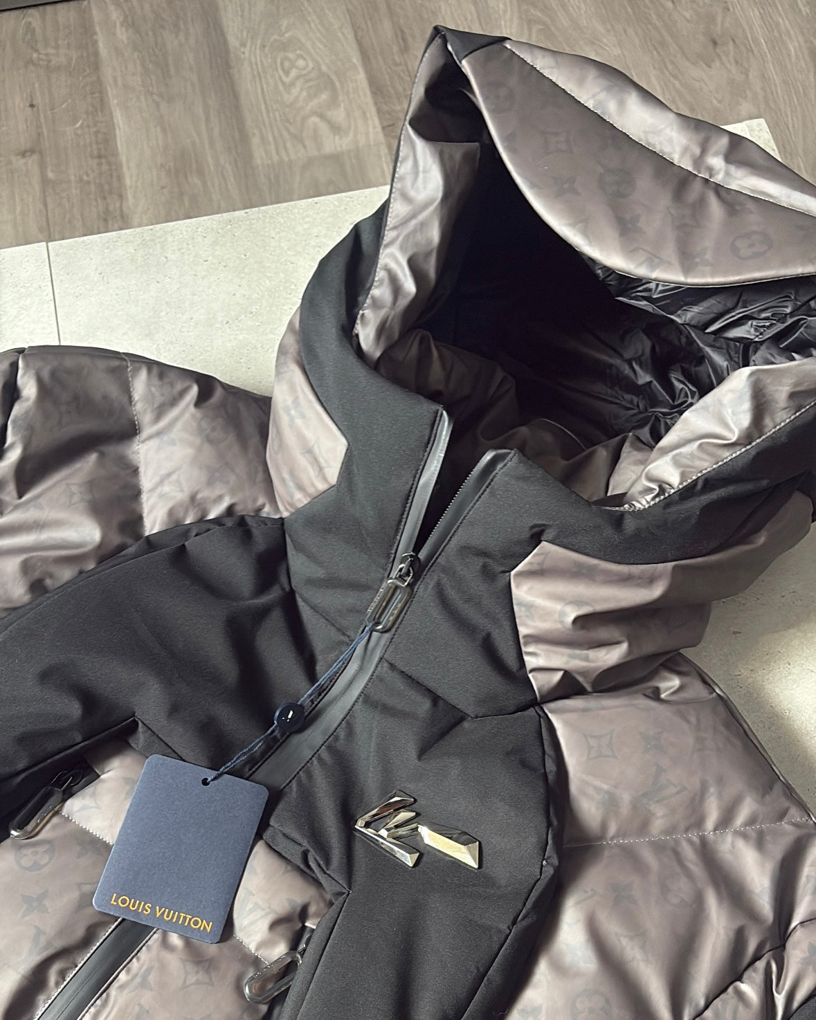 LVE JACKET