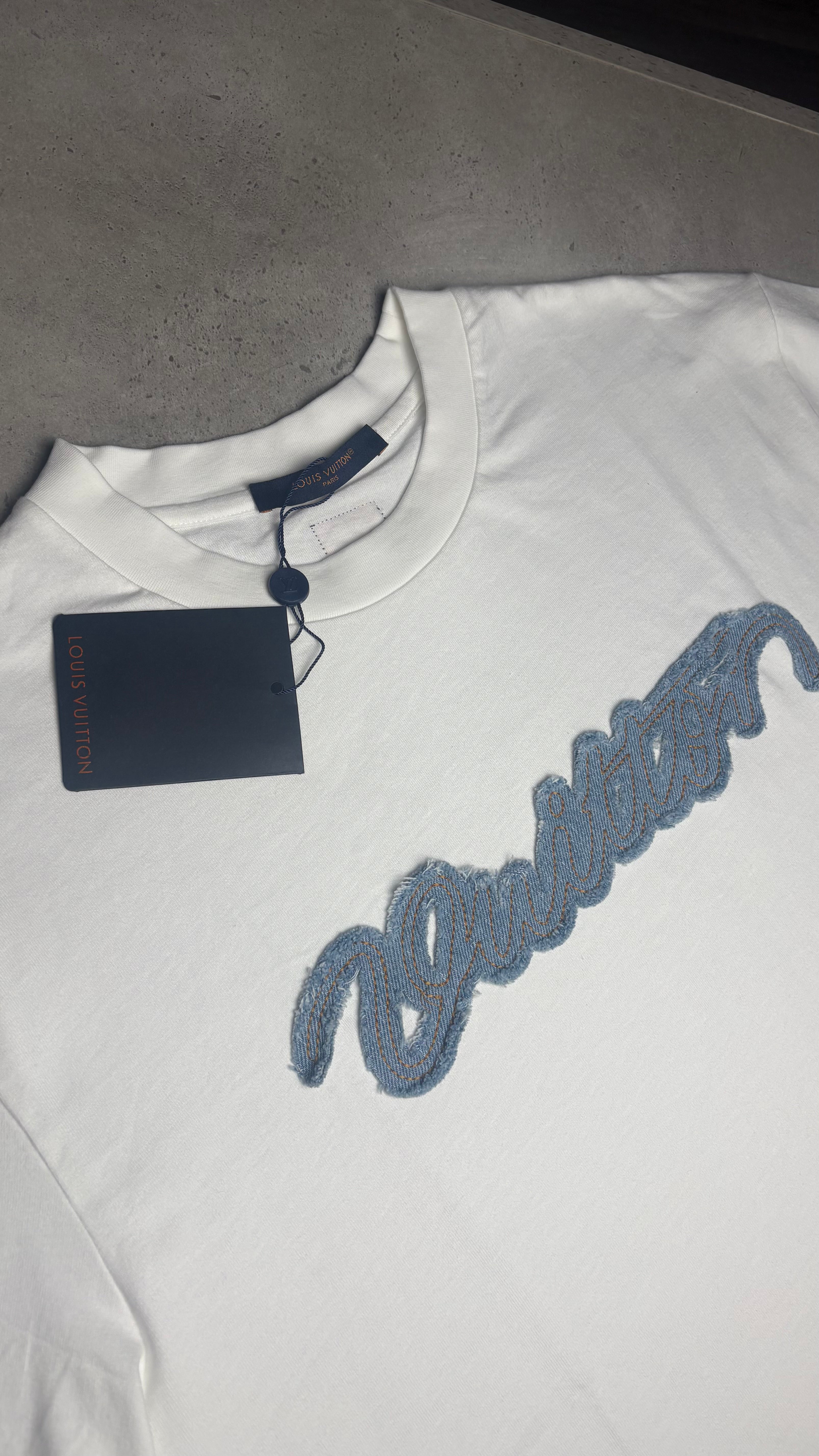LVE TEE - BLUE WOVEN