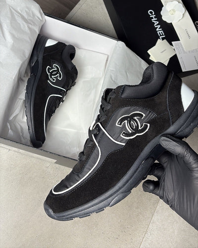 CC - BLACK TRAINER'S