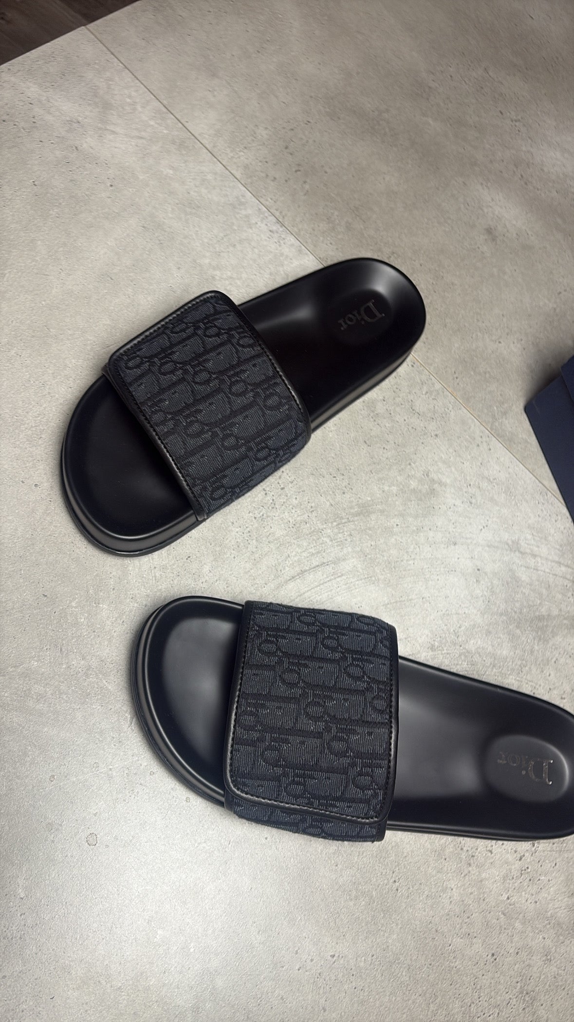 CD SANDAL - BLACK