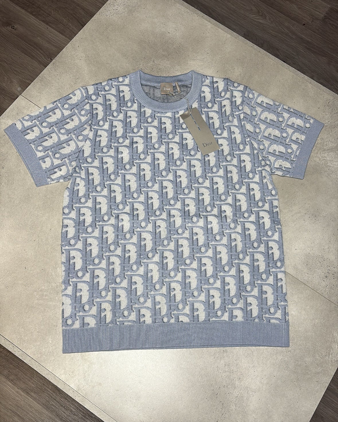 CD GRAPHIC TEE - BABY BLUE