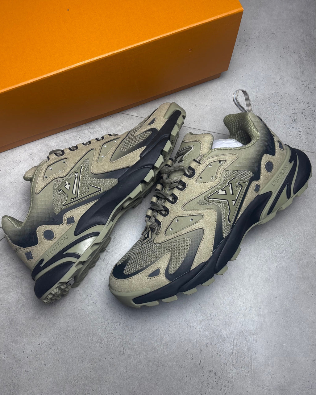 LVE RUNNER - FOREST GREEN