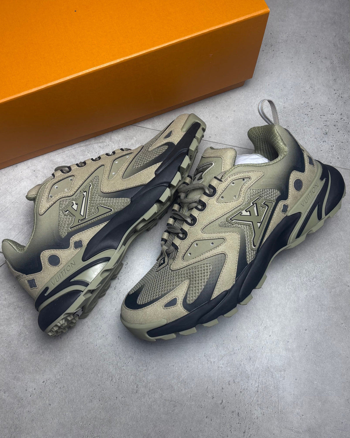 LVE RUNNER - FOREST GREEN